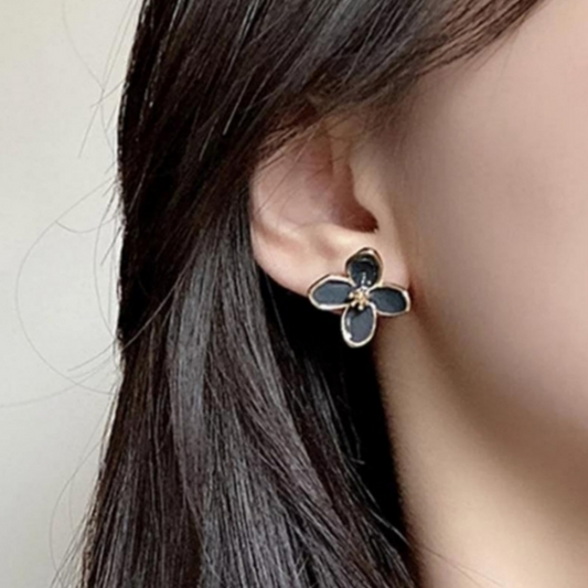 korean style earrings,korean fashion earrings,fancy stylish earrings,new trendy jewellery,inexpensive fashion jewelry,korean earrings,trending earrings designs,Pearl Earrings, Pearl Necklace