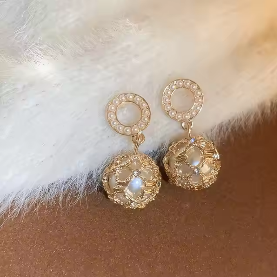 korean style earrings,korean fashion earrings,fancy stylish earrings,new trendy jewellery,inexpensive fashion jewelry,korean earrings,trending earrings designs,Pearl Earrings, Pearl Necklace
