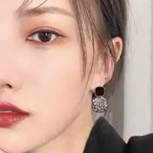 korean style earrings,korean fashion earrings,fancy stylish earrings,new trendy jewellery,inexpensive fashion jewelry,korean earrings,trending earrings designs,Pearl Earrings, Pearl Necklace