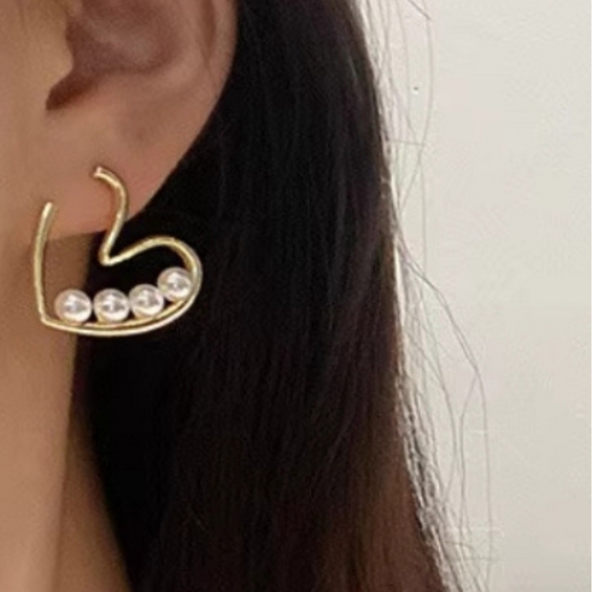 Pearl Heart Earrings