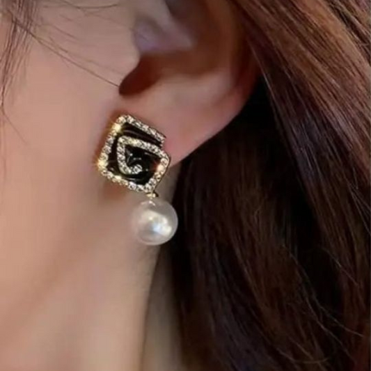 korean style earrings,korean fashion earrings,fancy stylish earrings,new trendy jewellery,inexpensive fashion jewelry,korean earrings,trending earrings designs,Pearl Earrings, Pearl Necklace