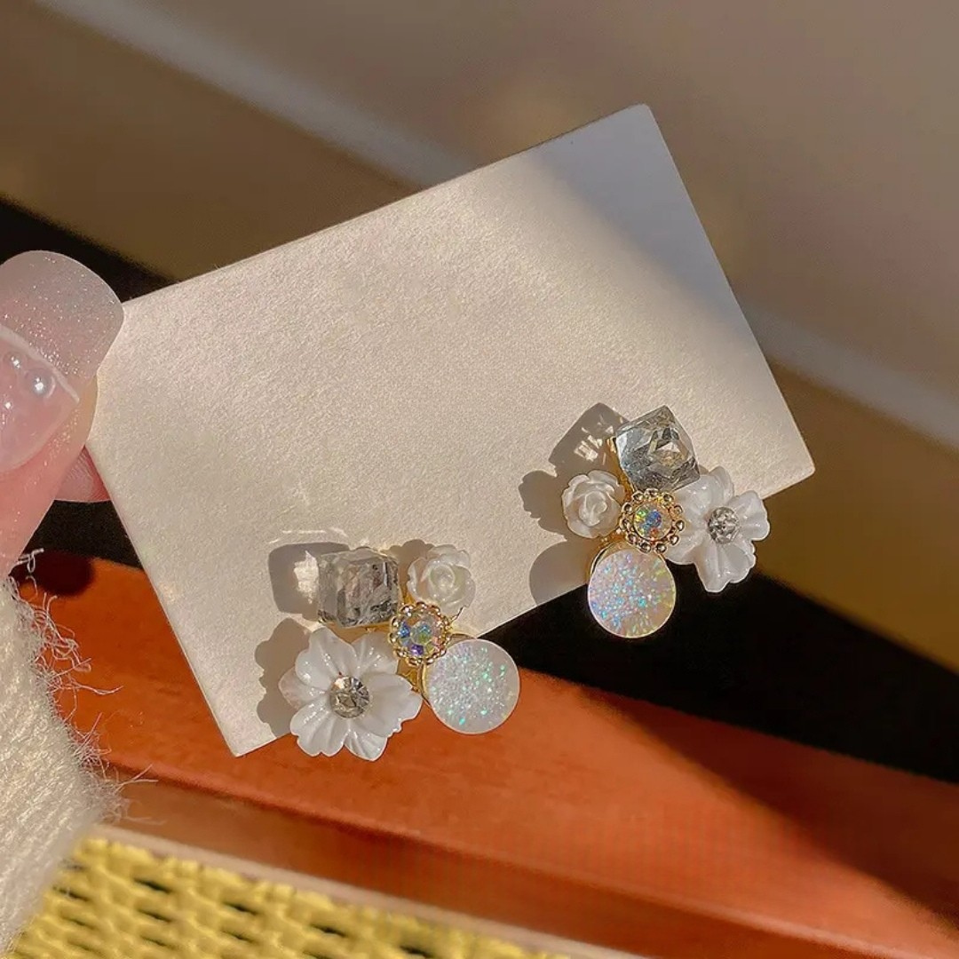 korean style earrings,korean fashion earrings,fancy stylish earrings,new trendy jewellery,inexpensive fashion jewelry,korean earrings,trending earrings designs,Pearl Earrings, Pearl Necklace