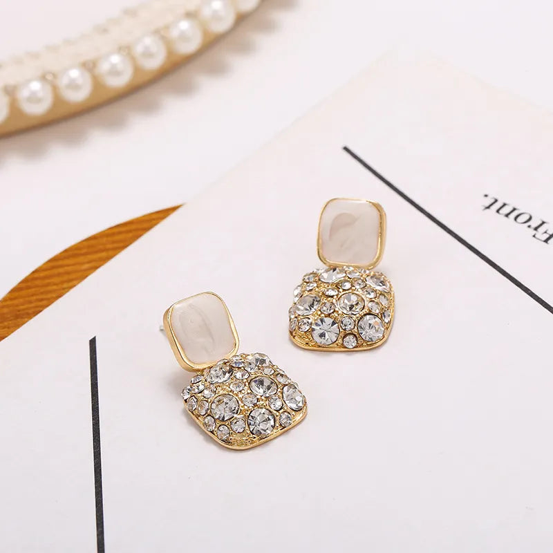 korean style earrings,korean fashion earrings,fancy stylish earrings,new trendy jewellery,inexpensive fashion jewelry,korean earrings,trending earrings designs,Pearl Earrings, Pearl Necklace