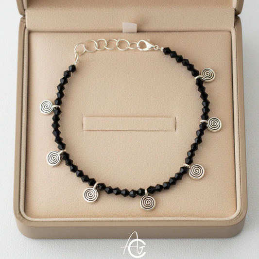 Spiral charms Anklet : Handmade