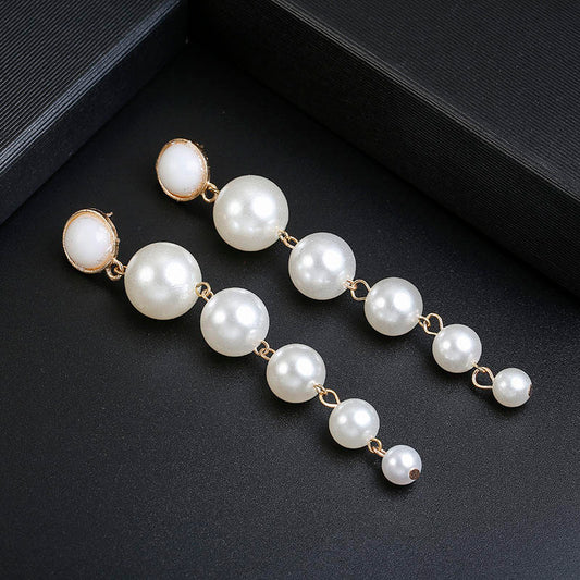 Pearl Dangle Earrings