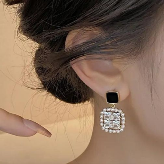 korean style earrings,korean fashion earrings,fancy stylish earrings,new trendy jewellery,inexpensive fashion jewelry,korean earrings,trending earrings designs,Pearl Earrings, Pearl Necklace