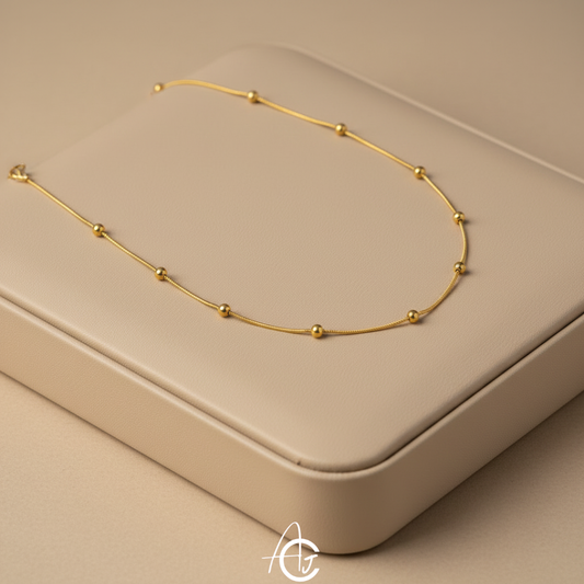 Minimalist Beaded Necklace