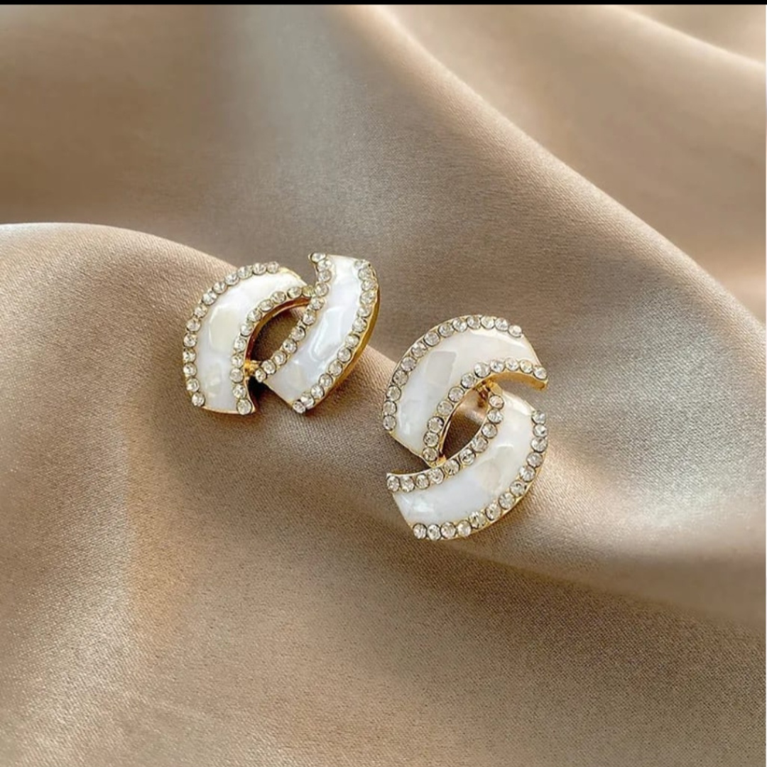 korean style earrings,korean fashion earrings,fancy stylish earrings,new trendy jewellery,inexpensive fashion jewelry,korean earrings,trending earrings designs,Pearl Earrings, Pearl Necklace