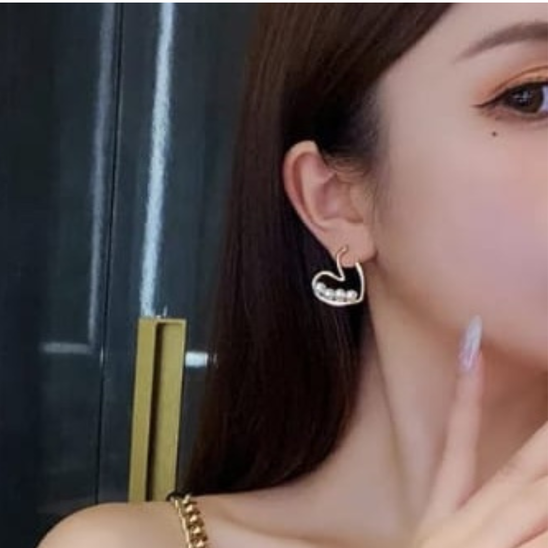 Pearl Heart Earrings