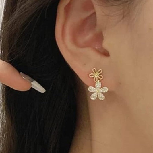 Daisy Flower Earrings