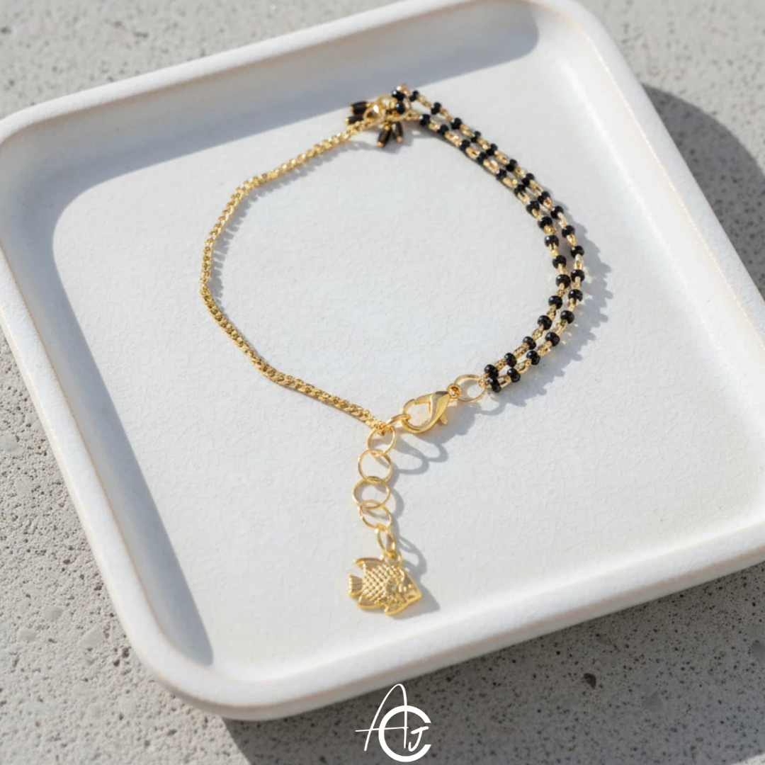 Reena Mangalsutra Bracelet : Handmade