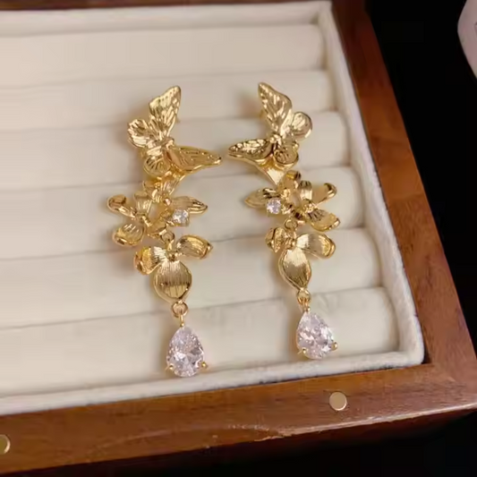 korean style earrings,korean fashion earrings,fancy stylish earrings,new trendy jewellery,inexpensive fashion jewelry,korean earrings,trending earrings designs,Pearl Earrings, Pearl Necklace