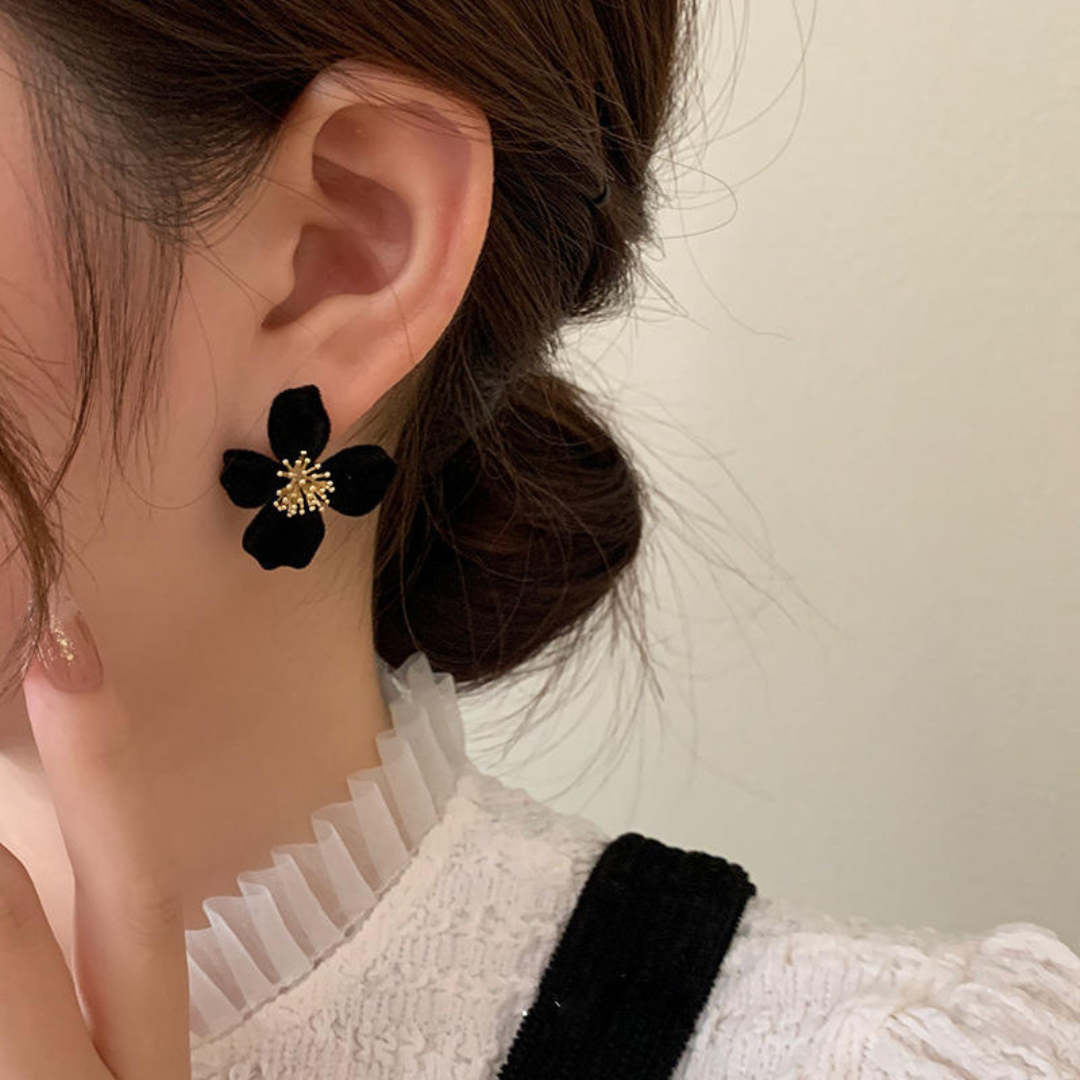 Pretty Flower Earrings