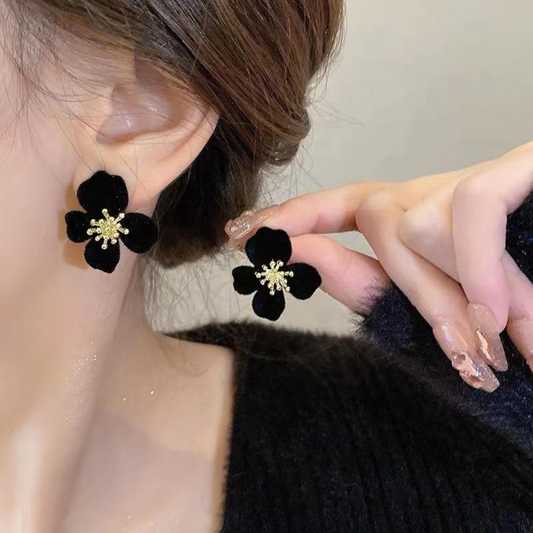Pretty Flower Earrings