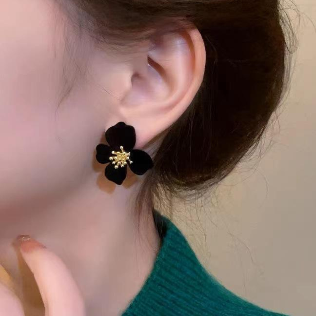 Pretty Flower Earrings