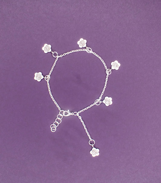 Floral Bracelet : Handmade