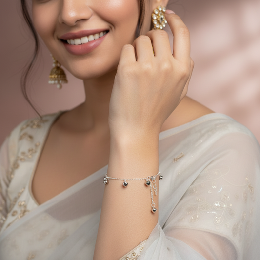 Bella Bracelet : Handmade