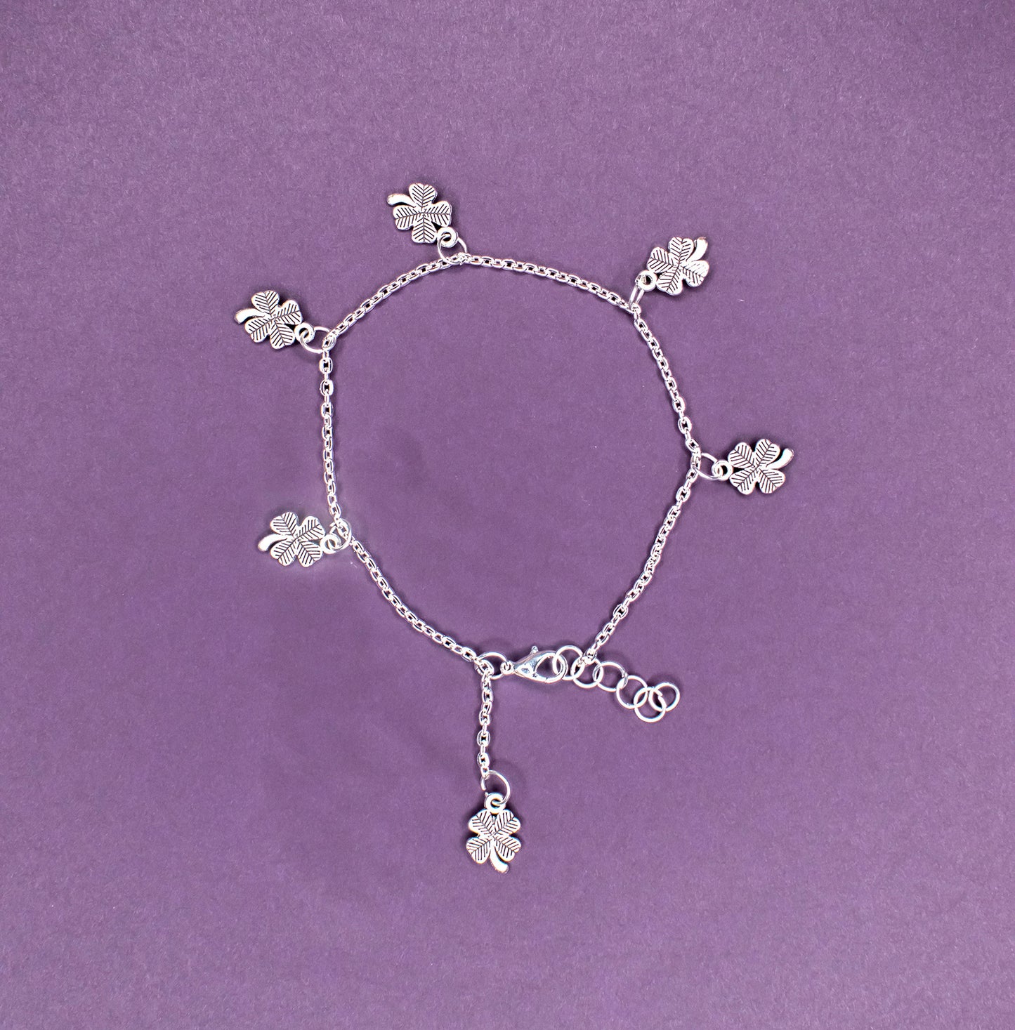 Flower Bracelet : Handmade