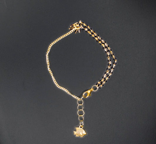 Reena Mangalsutra Bracelet : Handmade