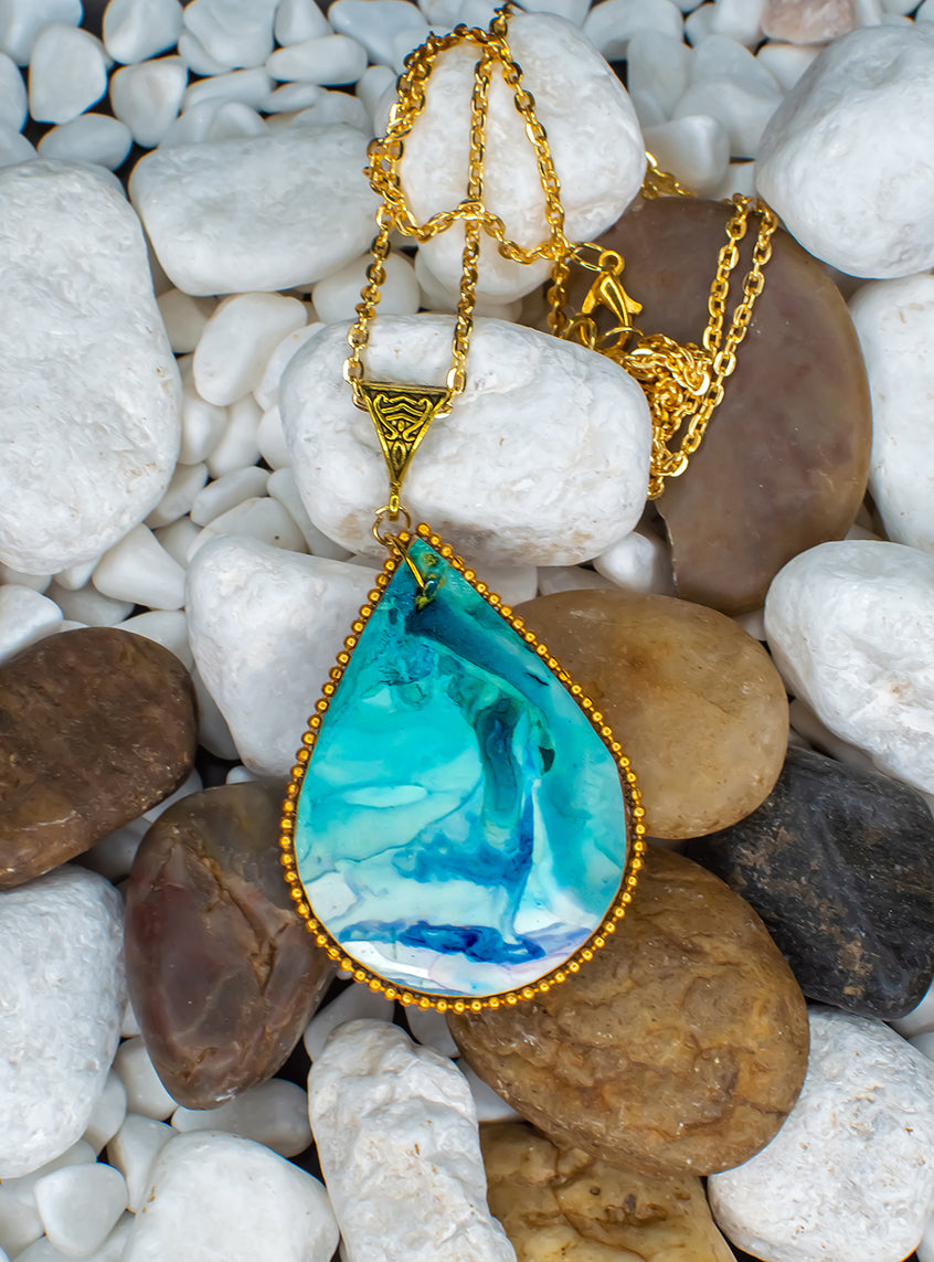 Fluid Necklace : Handmade