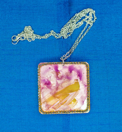 Ravisha Fluid Necklace : Handmade