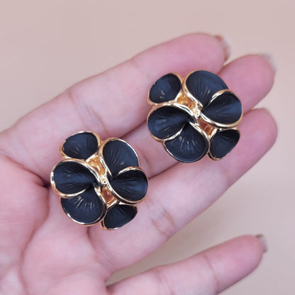 Flower Petal Earrings Black