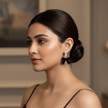 Pearl Black Bow Earring
