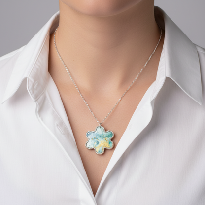 Fluid Necklace : Handmade