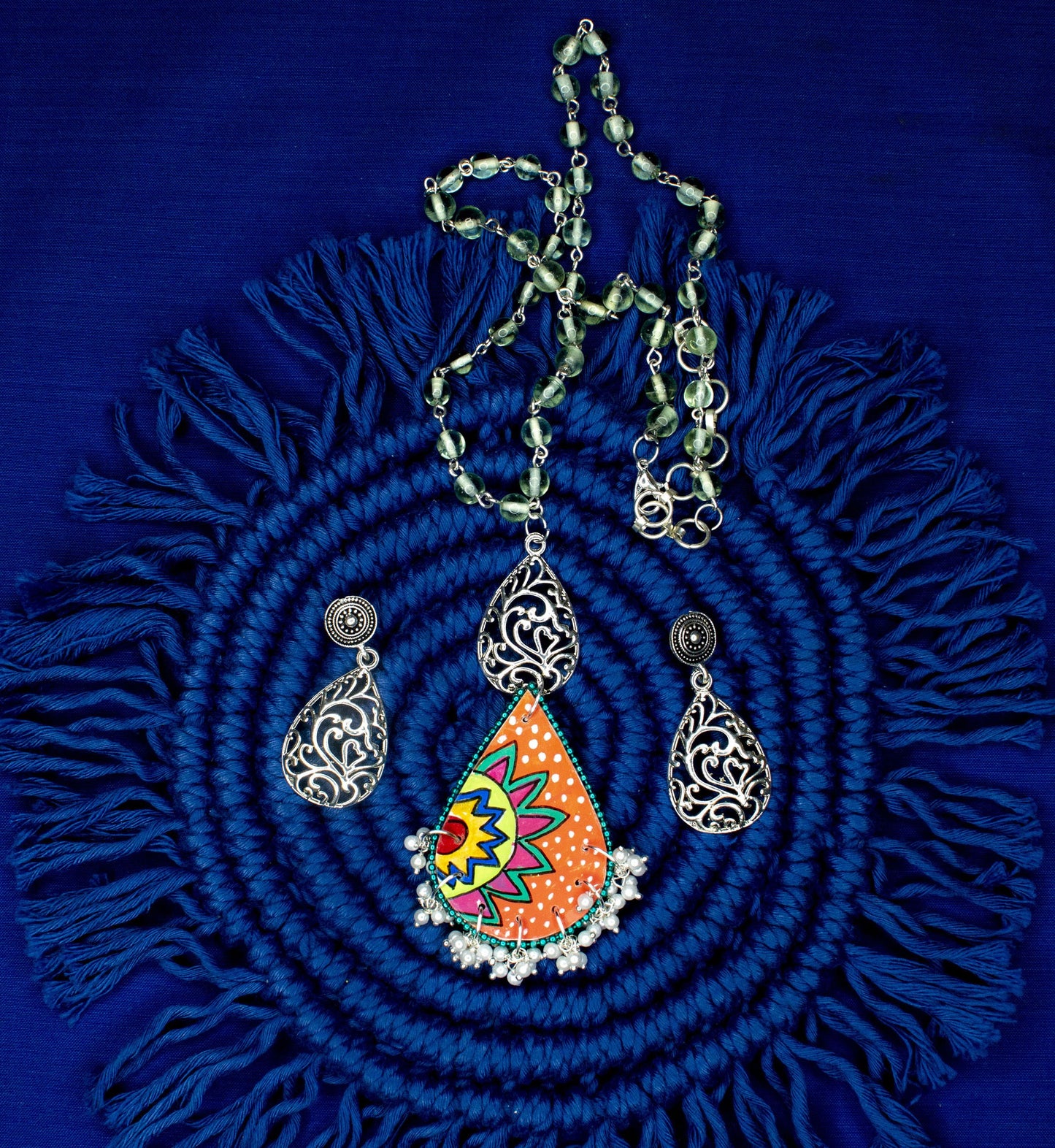 Embroidery Jewelry, Handmade gifts, Handmade Birthday Gifts, Handcrafted products, Choker necklace, Mid length Necklace, Long necklace available at affordable price. Lightweight, Beautiful Hadmade Jewelry, Handmade Earrings, Handpainted Jewelry, Hadmade Necklace, Handmade Necklace Sets, Handmade Gifts for best friend