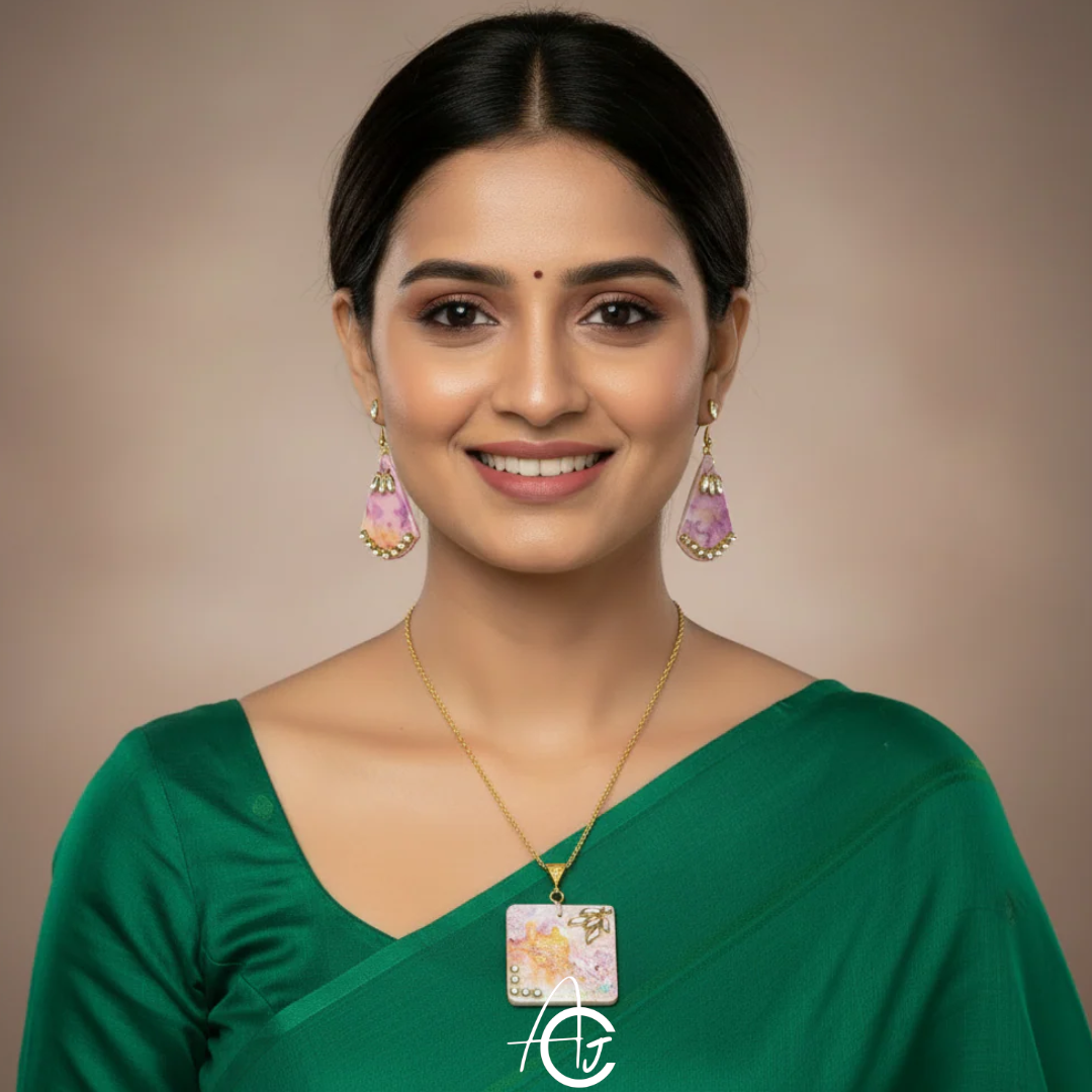 Fluid Necklace Set : Handmade