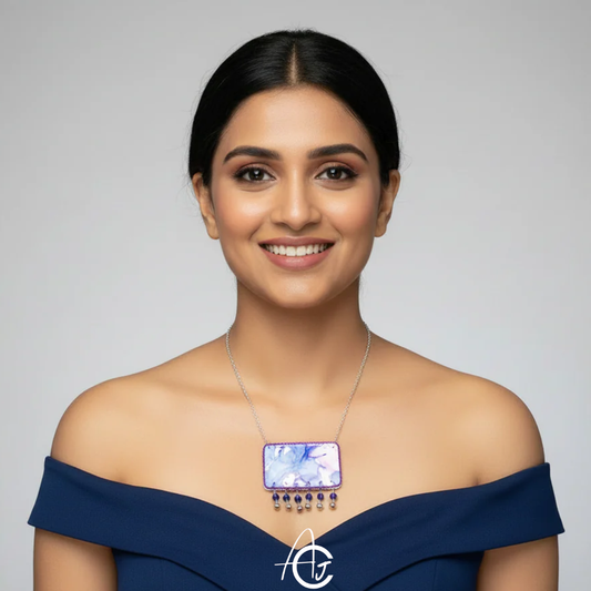 Fluid Necklace : Handmade