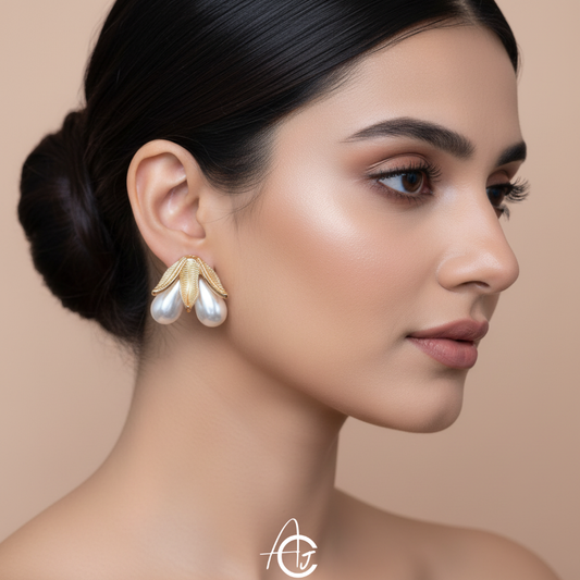 Hanging Pearls Earrings