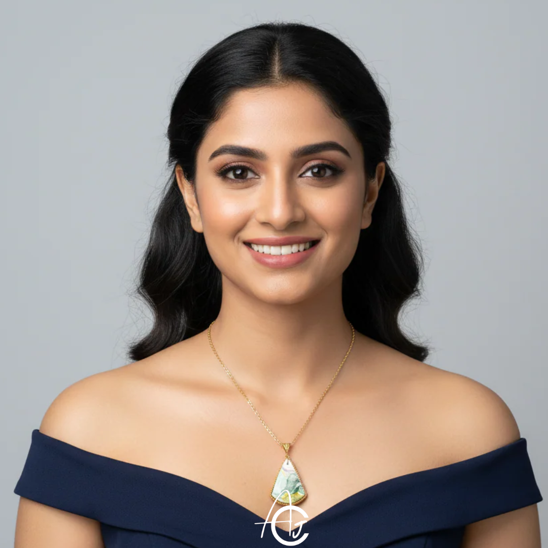 Fluid Necklace : Handmade