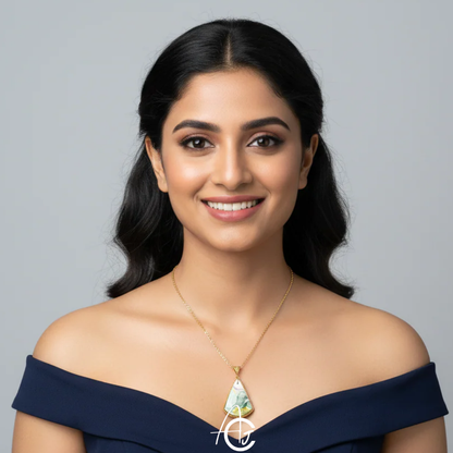 Fluid Necklace : Handmade