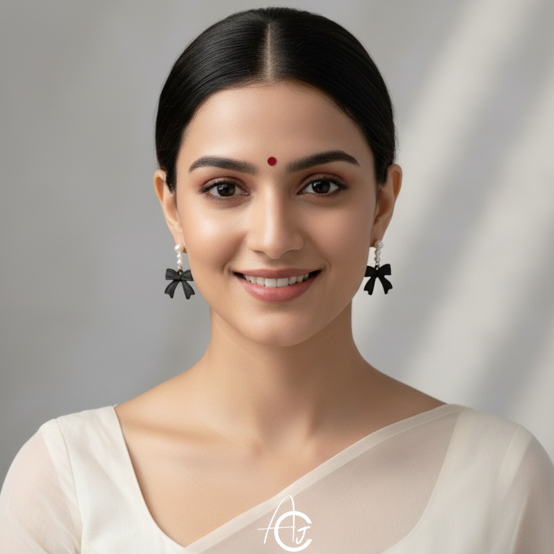 Pearl Black Bow Earring