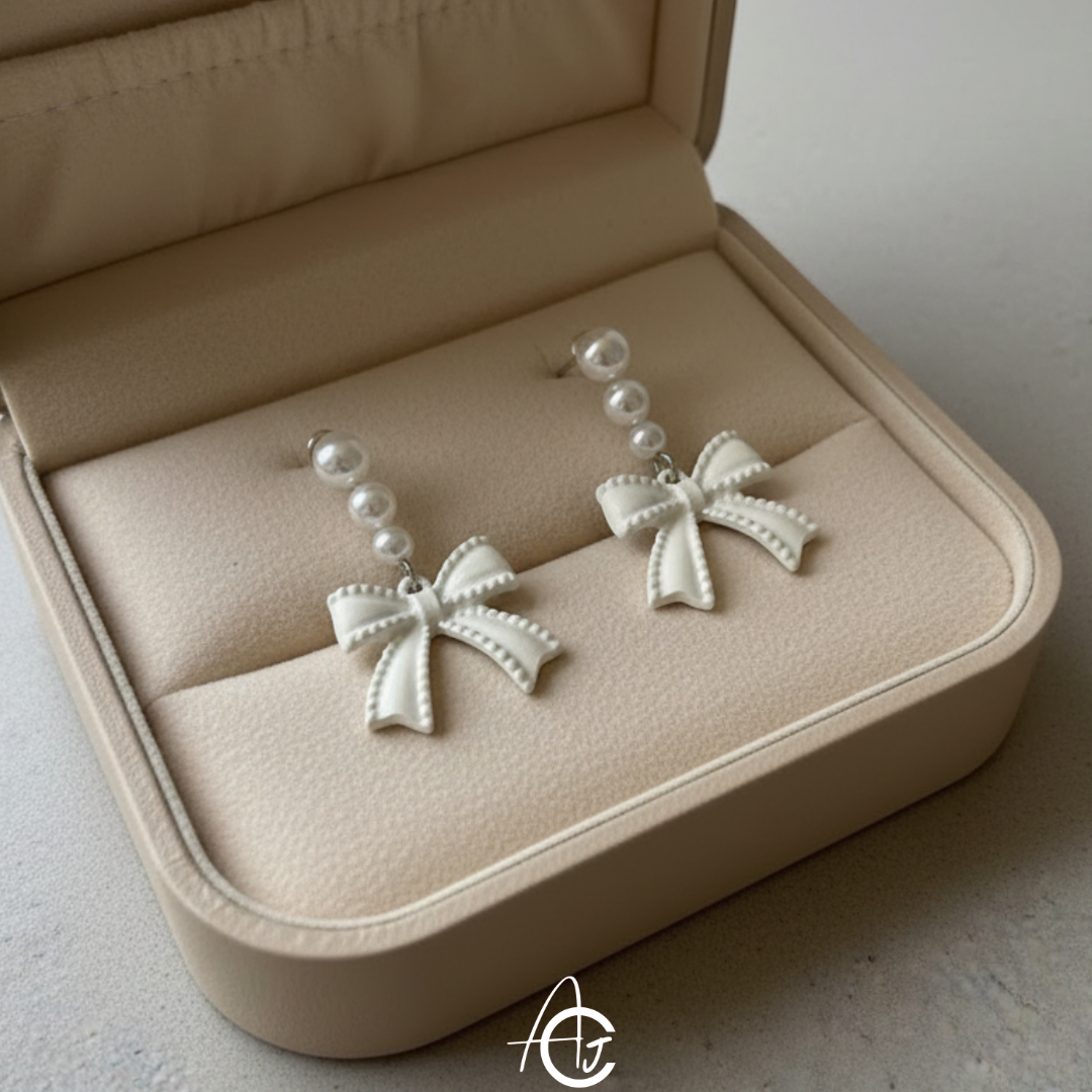 Pearl White Bow Earring