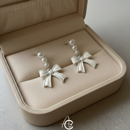 Pearl White Bow Earring