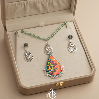 Statement Necklace set, Handpainted : Handmade