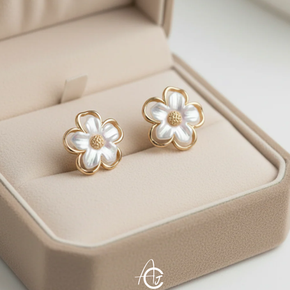 Flower Minimal Earrings