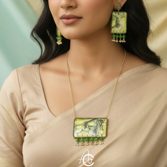 Fluid Necklace set : Handmade