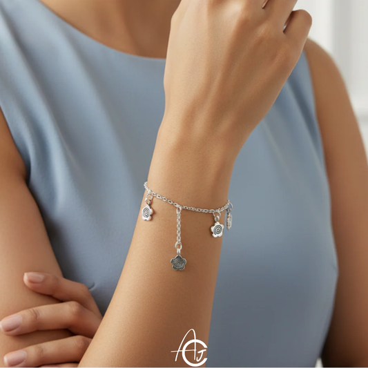 Floral Bracelet : Handmade