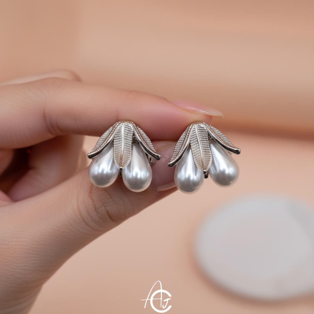 Hanging Pearls Earrings