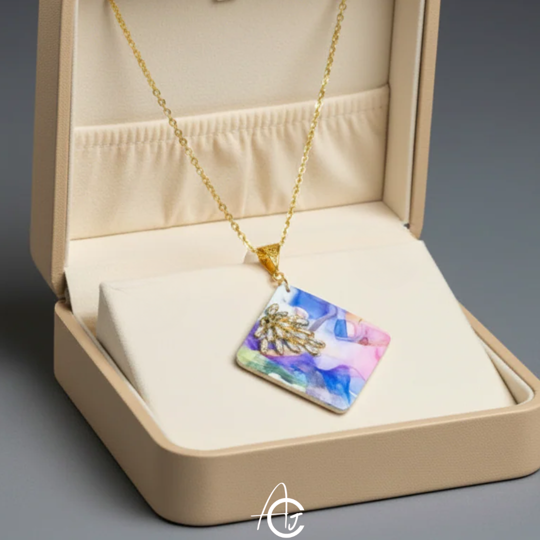 Fluid Chain Necklace : Handmade