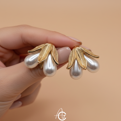 Hanging Pearls Earrings