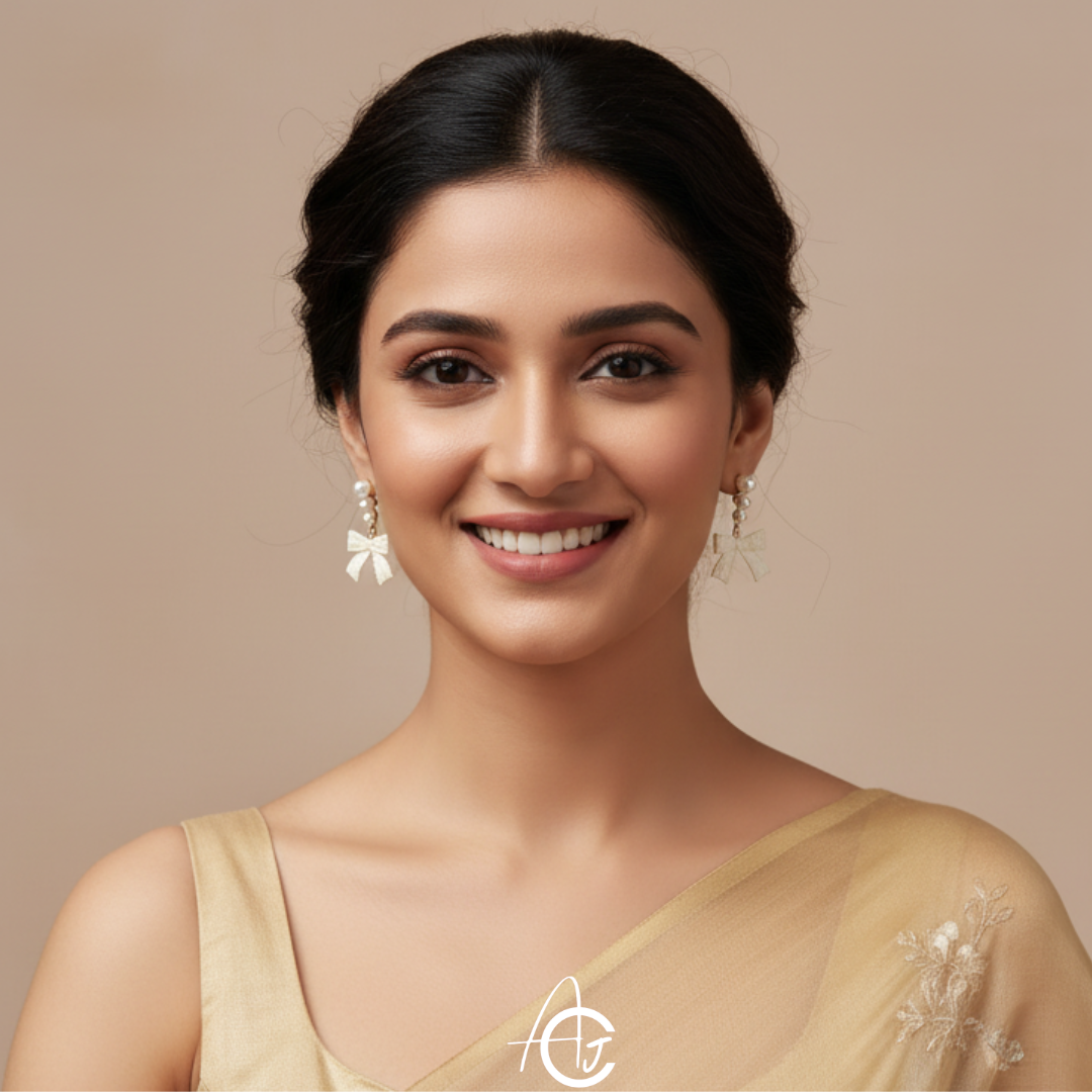Pearl White Bow Earring