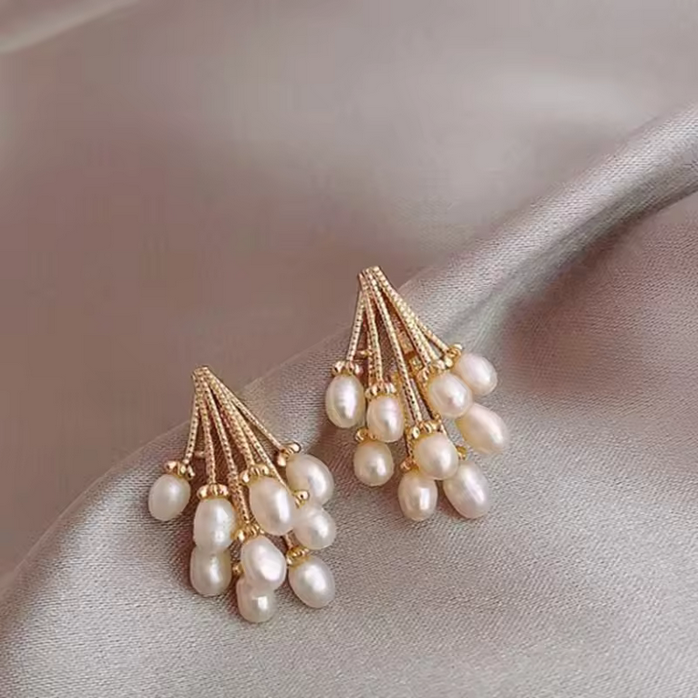 korean style earrings,korean fashion earrings,fancy stylish earrings,new trendy jewellery,inexpensive fashion jewelry,korean earrings,trending earrings designs,Pearl Earrings, Pearl Necklace