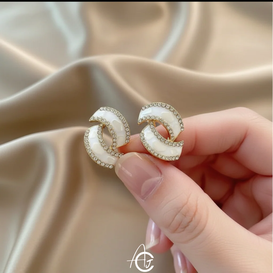 Whirl Stud Jazzy Earrings