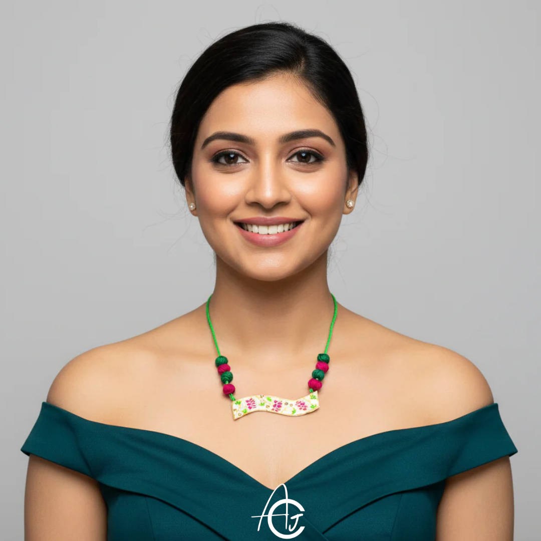 Statement  Necklace, Handpainted : Handmade