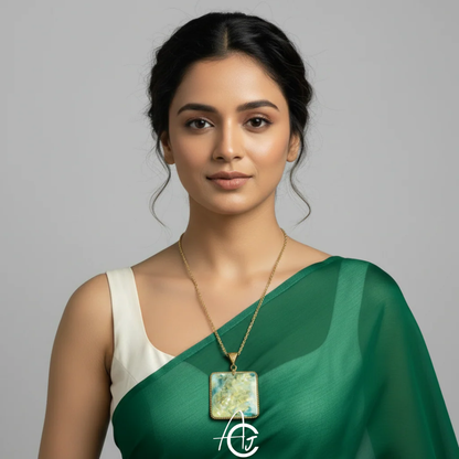 Fluid Necklace : Handmade