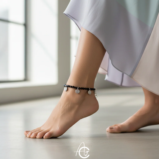 Spiral charms Anklet : Handmade
